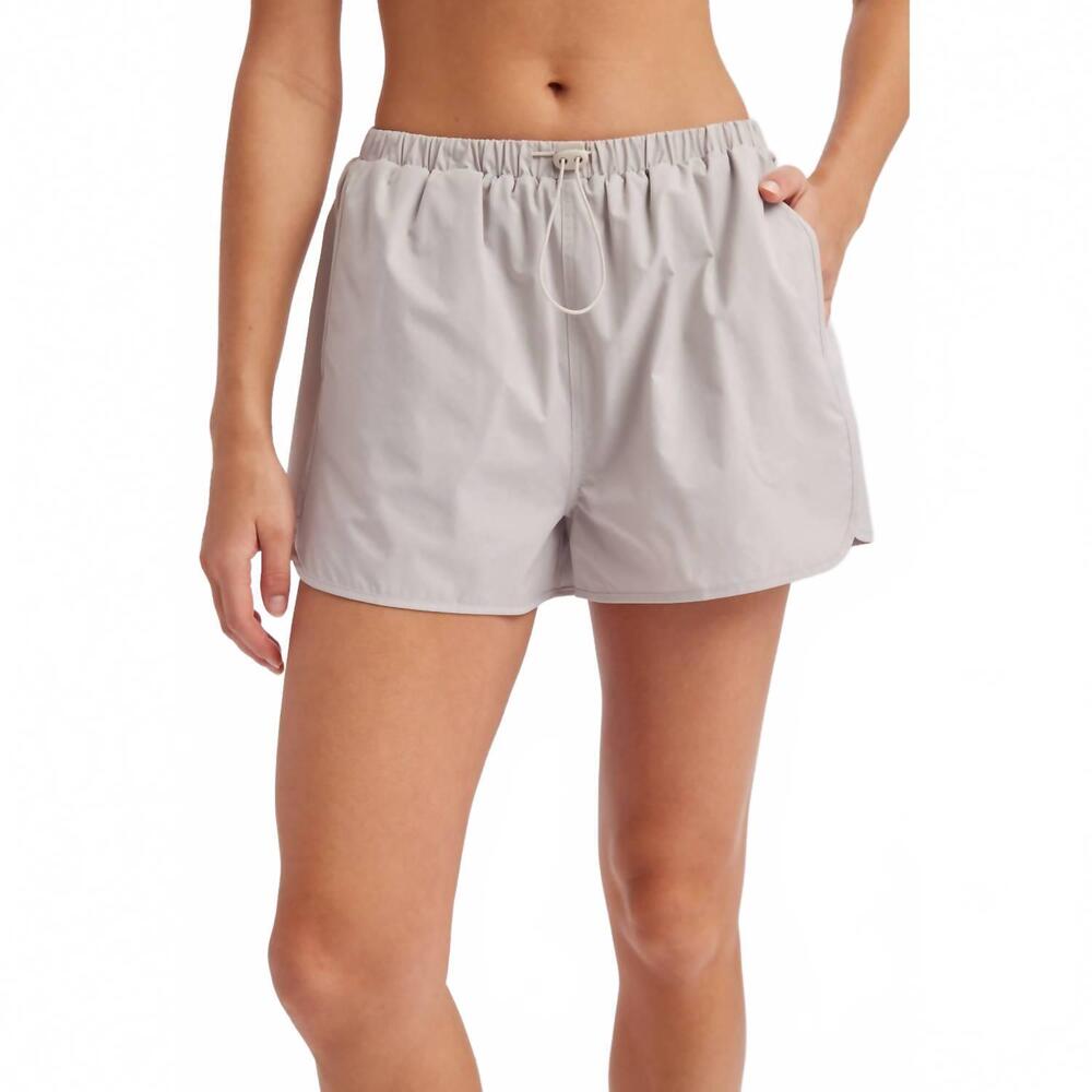 NEW WISHLIST women's run club shorts in grey